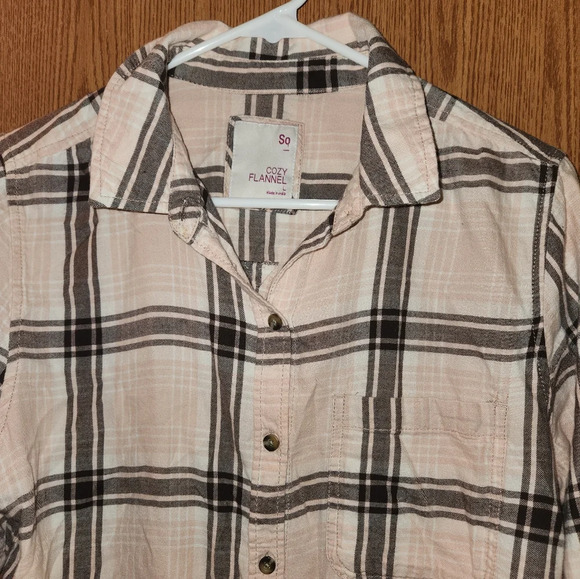 SO Size Large Cozy Plaid Button Down Flannel - Picture 4 of 10